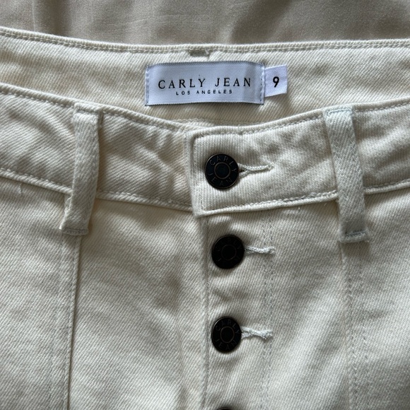 Never been worn size 9 carly jean Los Angeles jeans - Picture 2 of 3